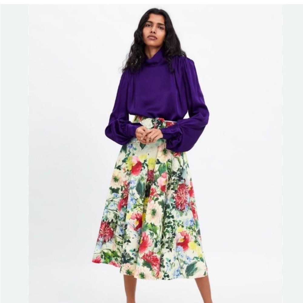 Zara Red and Green Floral Pleated A-line Midi Skirt Belted size Medium 6